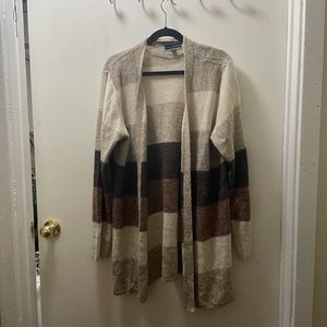 Striped knitted cardigan